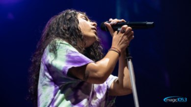 Alessia Cara live at the AT&T Center - July 23, 2019. (photos Johnnie Walker)